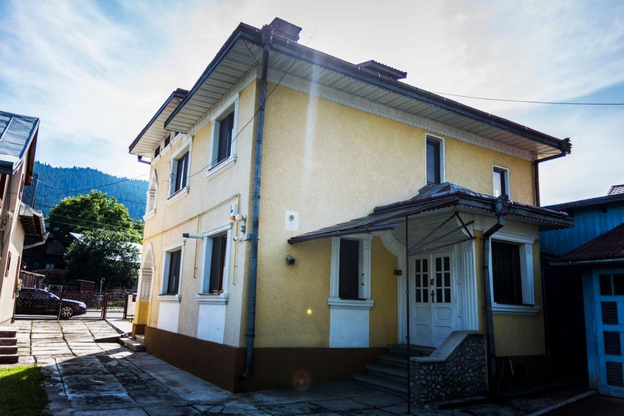 Casa Comfort Campulung Moldovenesc Exterior photo